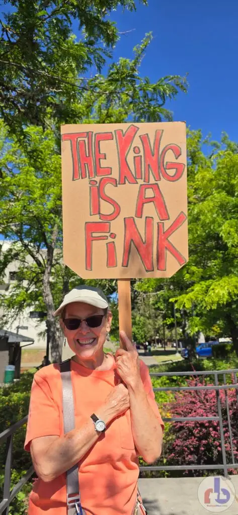 The King is a Fink